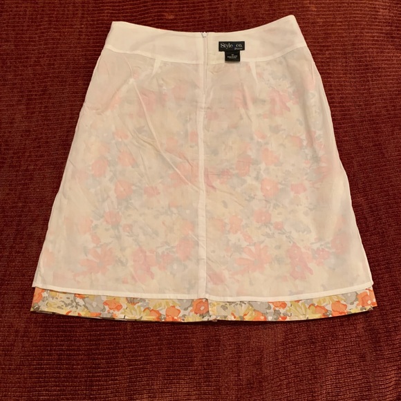 A-Line Skirt with Yellow Orange Red White Grey Flowers - Picture 7 of 9